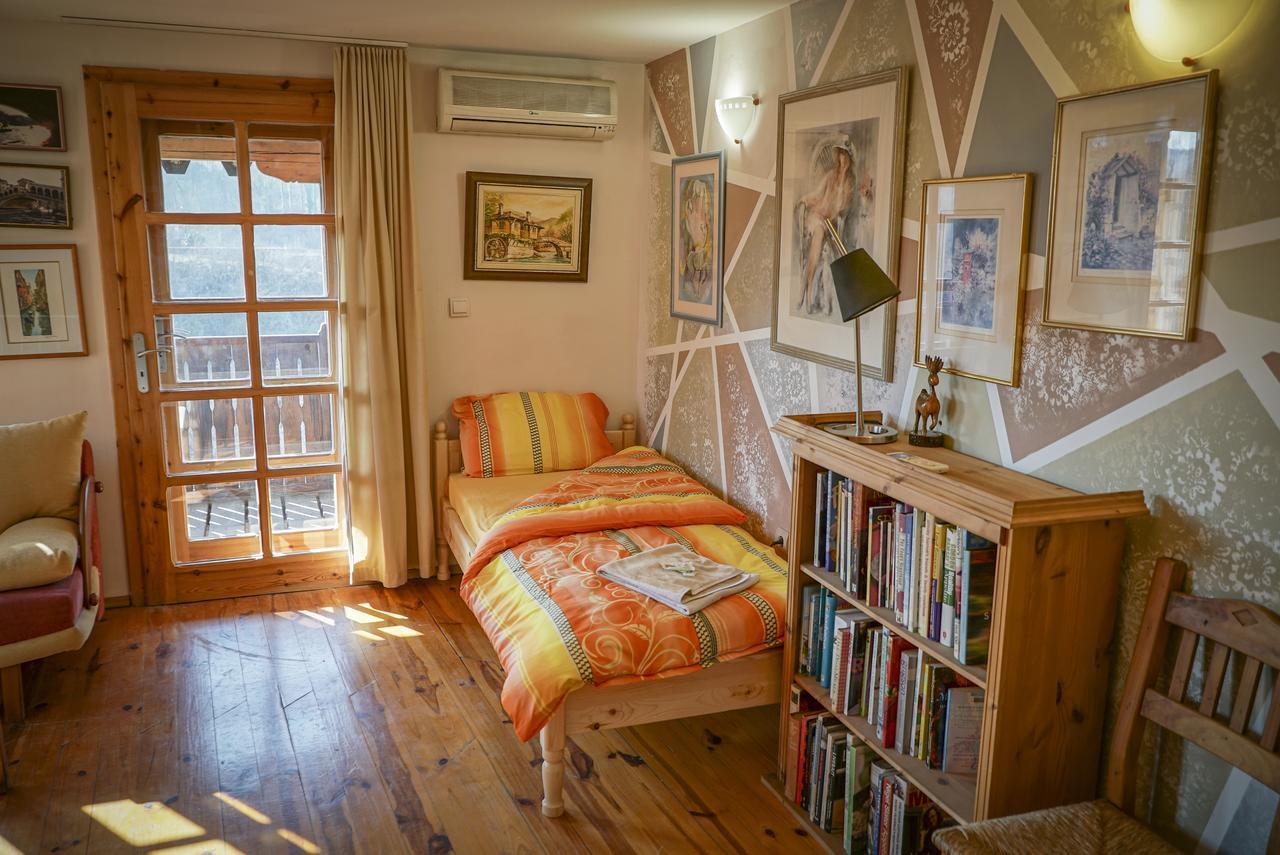 Rooster House Hotel Veliko Turnovo Bagian luar foto
