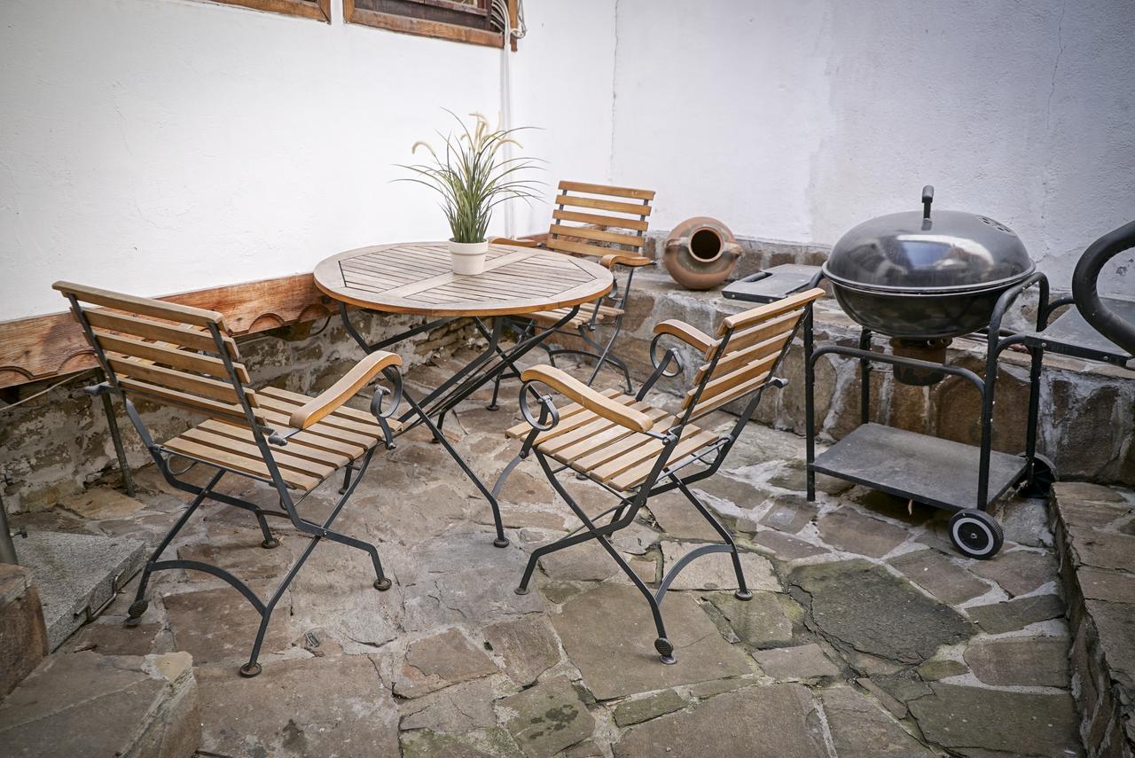 Rooster House Hotel Veliko Turnovo Bagian luar foto