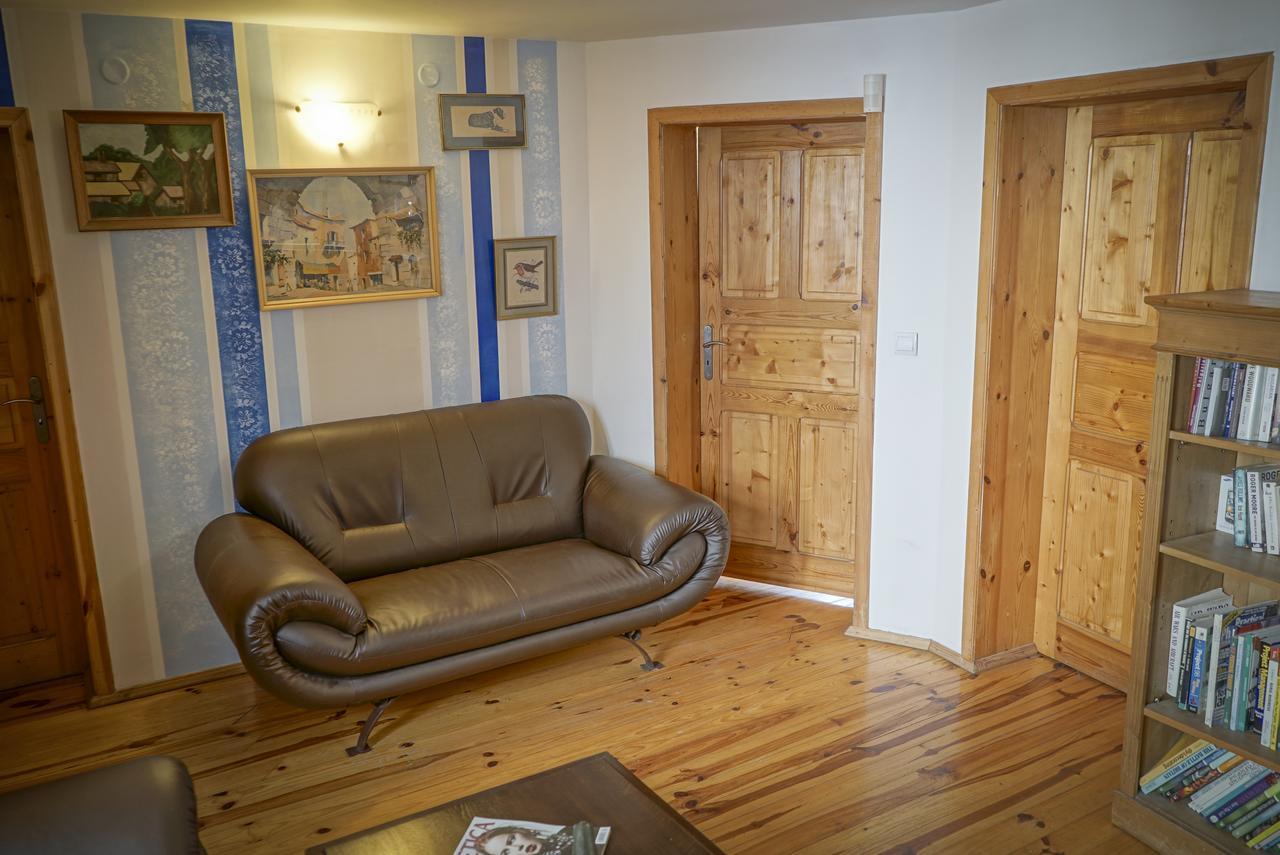 Rooster House Hotel Veliko Turnovo Bagian luar foto