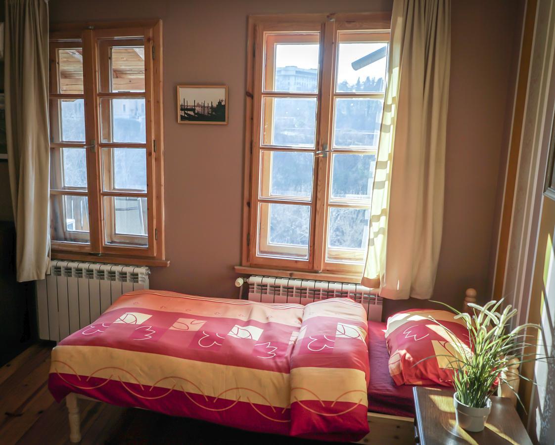 Rooster House Hotel Veliko Turnovo Bagian luar foto